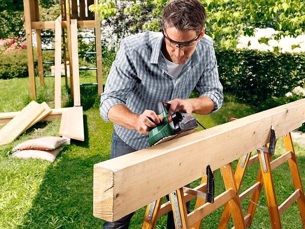 Rabot PHO 2100 fer Woodrazor - 680W BOSCH DIY - 1139249