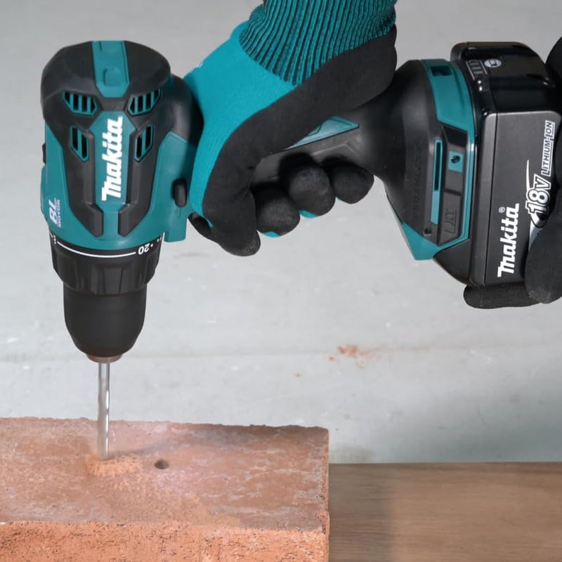 Perceuse visseuse à percussion Brushless 65nm 18V DHP490Z MAKITA - Ø 13 mm