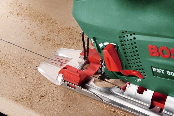 Scie sauteuse PST 800 PEL - 10 lames - 530W BOSCH DIY