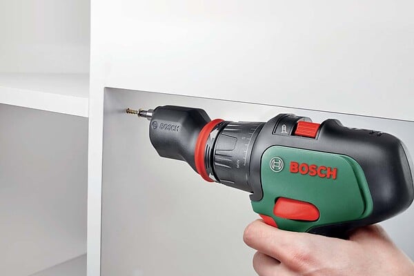 Perceuse à percussion AdvancedImpact + 2 batteries - 18V BOSCH DIY