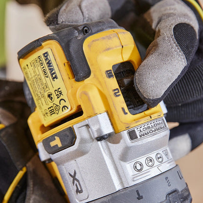 Perceuse visseuse à percussion DEWALT DCD1007NT-XJ Premium 3 vitesses XRP 18V Brushless