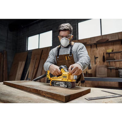 Ponceuse à bande 75 x 533 mm 18V DEWALT DCW220P2-QW XR Brushless avec coffret et 2 batteries 5,0 Ah