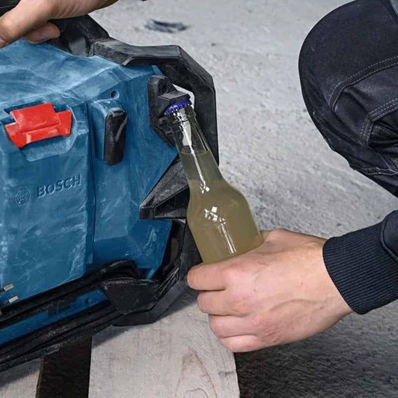 RADIO BOSCH GPB 18VH-6 SRC, 2x AAA solo (C)