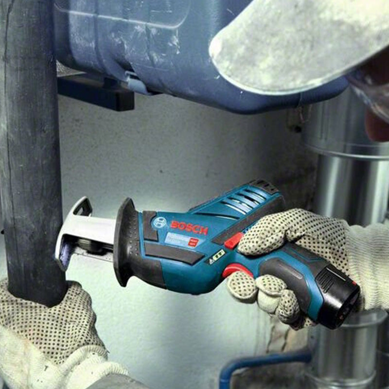 Scie Sabre sans fil BOSCH 060164L902 GSA 12V - 14 Professionnal (vendu sans batterie) en carton)