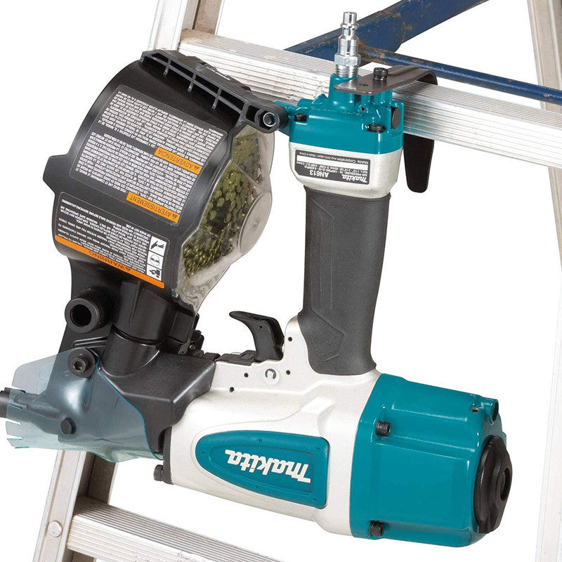 Cloueur pneumatique MAKITA AN613 8,3 bar 65 mm