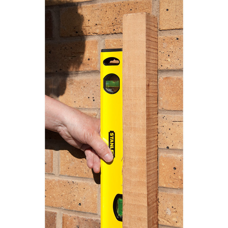 Niveau tubulaire classic STANLEY STHT1-43103 - 60 cm