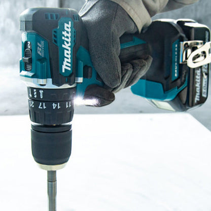 Perceuse visseuse à percussion Brushless MAKITA DHP487ZJ en MAKPAC