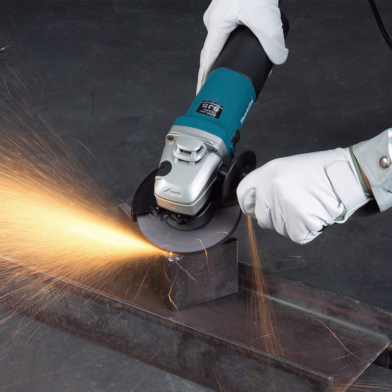 Meuleuse Ø125 mm 1400W  MAKITA 9565CVR vitesse reglable et anti redemarrage